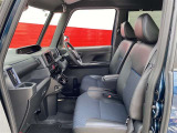 運転席&助手席