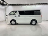 スライドドア開口部が広く荷物の出し入れがスムーズにできます。