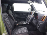 運転席廻りです。