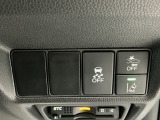ホンダが推し進める総合先進安全装備のセンシング搭載! 衝突や斜線はみだしなどの危険が予測される時、センサーが警告。ヒューマンエラーを高度先進技術が補完してくれます。