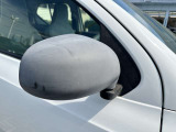 お客様に安心してお乗り頂けるように、ご納車前には車両の点検と消耗部品の交換をさせて頂きます.