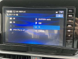 様々なオーディオソースがございます。運転中に好きな音楽を聴くことが可能です。
