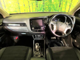 アウトランダーPHEV 2.4 G プラスパッケージ 4WD 