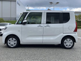 シンプルで美しいシルエット。日常の使い勝手を考えたデザインで、運転しやすい一台です。街乗りにも最適です。