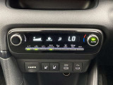 オートエアコンは温度を設定するだけで、自動で風量などを設定してくれます。運転しながら操作も必要ないので、安全性も向上します。