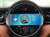 MINI Cardご用意しております。充実のポイントプログラムや多様なサービスの他にカード契約期間中はMINI エマージェンシー・サービスが24時間365日ご利用いただけます。