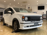 この度は、当店の車両をご覧頂きまして誠にありがとうございます。当店では、遠方ご登録・ご納車(別途費用要)や最長120回の分割お支払い(事前審査要)も承っております。ご不明な点は、お気軽にご相談下さいませ。