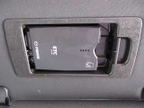 見栄えよくすっきりと収まるETC車載器です。高速道路の料金所をスムーズに通過でき、快適なドライブをサポートします。(※支払総額にセットアップ費用は含まれておりません。)