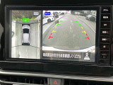 アラウンドビューモニター装備!空から見ているような映像によって不慣れな場所での車庫入れや縦列駐車はもちろん、狭い道でのすれ違いも安心♪