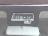 【スズキ セーフティサポート】走行中に前方の車両等を認識し、衝突しそうな時は警報とブレーキで衝突回避と被害軽減をアシスト。より安全にドライブをお楽しみいただけます。