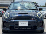 こちらのお車はMINI NEXT鶴ヶ島に展示中です。☆お問合せをお待ちしてます!