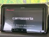 【大画面ナビ】人気の大型9インチナビを装備。存在感のある大画面はインパクト大!ナビ利用時のマップ表示は見やすく、テレビやDVDは臨場感がアップ!いつものドライブがグッと楽しくなります♪