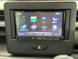 【オーディオ機能】ナビに一体のオーディオは、フルセグTVの他にCDプレーヤーを装備♪もちろんFM/AMラジオもお聞きいただけますよ♪