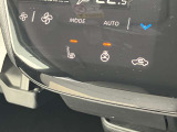 運転席にはシートヒーター付き。真冬でもすぐに温まり快適にドライブできます。