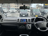 彦根インターからお車で3分とアクセス便利!近くには有名観光地の彦根城もありますので、観光と合わせてのご来店も良いですね♪活気溢れる自慢のスタッフがお客様のご来店をお待ちしております!