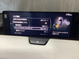 後方左右の死角に入ってしまった車両をセンサーが感知しドライバーにお知らせしてくれるブラインドスポットモニタリングシステム。高速の合流などでも安心できます。