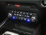 シートヒーターシートネンチレーション、ステアリングヒーター完備で冬場も安心♪