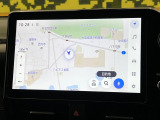 【10.5インチナビ】高級感とインパクトのある大画面ナビを装備。各種オーディオ操作はもちろん、スマホ連携もできる利便性の高いナビです♪