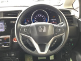 【Honda SENSING】いつもの道で、高速道路などで、安心・快適な運転を支援します。先進の安全運転機能システム搭載。
