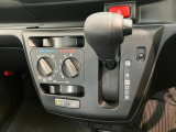 クルマの状態と評価点数を開示し、図解で表示いたしております。車両状態検査書はこちらの車両ページで閲覧できます。(※一部評価書が未設置の車両がある場合がございます)