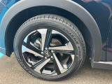 安全安心な走行のために、納車前には小さなクルマを知り尽くしたエキスパートが基本性能に関わる機能や状態を徹底的に点検しています。