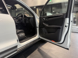 車両コンディションも良好に保たれておりますので、ぜひ一度現車をご覧いただければきっと気に入っていただけるかと思います。