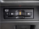 ◆ETC◆有料道路を利用する際にスムースに通過でき、わずらわしい料金支払いから開放されます!今や無いと不便に感じるほど必需品の装備ですね♪