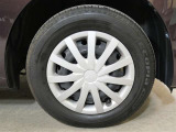 タイヤサイズは155/70R13になります。