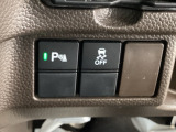 パーキングセンサー、横滑り抑制機能搭載。駐車時の障害物検知や滑りやすい路面での車両安定性を高め、安全運転をサポートします。