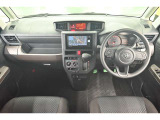 見通しのよいすっきりとした視界で、運転もしやすいです。