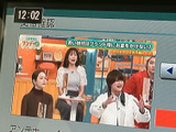 停車中にTVを楽しめる機能。移動時間も快適に過ごせます。家族や友人と一緒に、楽しい時間を共有できます。(※運転中の視聴は法律で禁止されています)。