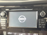【メーカー純正ナビ】インテリアに溶け込むスタイリッシュな「専用設計」メーカーナビを装備♪視認性や操作性など基本性能にも優れ、より上質なカーライフをお楽しみいただけます。