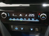 設定で室内温度を一定に保つオートエアコン。