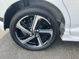 安全安心な走行のために、納車前には小さなクルマを知り尽くしたエキスパートが基本性能に関わる機能や状態を徹底的に点検しています。