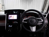 運転席に座ると☆こんな感じです♪
