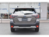 特徴4 全国登録納車受け賜ります。日本全国の正規スバル中古車店が連携し、お客様のお近くのスバル中古車店にて、ご納車をさせて頂きます。地域によりお車の輸送費が必要となりますのでご了承下さい。