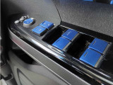 運転席窓操作部スイッチの画像です。