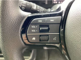 クルーズコントロール、ステアリングリモコンスイッチも付いておりますので運転中の操作も楽々です★