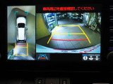 バックガイドモニターで、後方を確認しながら安心して駐車することができます。運転初心者も熟練者も必須の機能ですよ!