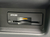 【ETC】高速道路の料金所をストレスなく通過!話題のスポットやサービスエリアに多い「スマートIC」利用時は必須のアイテムです。当店でセットアップを実施、ご納車当日からすぐにご利用いただけます!