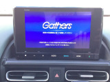 ナビゲーションはホンダ純正「LXM-245ZFEi」を装着しております。AM、FM、Bluetooth、フルセグTVがご使用いただけます。初めて訪れた場所でも道に迷わず安心ですね!