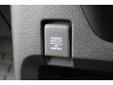 シガーソケットが付いているので、車から電源を取ることが出来ます!