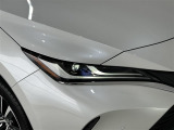 LEDヘッドライトです。デザイン性がよくとても明るいので、夜間の走行や悪天候でも安心です。しかも長寿命!
