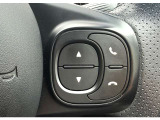 BluetoothやCarPlay&Aodroid Auto(※装備車)接続により、ハンズフリー通話はもちろん、オーディオ操作やソースの切り替えも可能です。