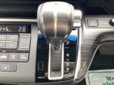 毎週火曜日、水曜日が定休日になっています。定休日のお問い合わせは、木曜日に返信させて頂きます、ご了承下さい。