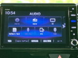 お気に入りの音楽やラジオで、快適なドライブを。高音質なサウンドが、車内をより一層心地よい空間に変えてくれます。