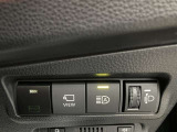 LEDヘッドライトです。デザイン性がよくとても明るいので、夜間の走行や悪天候でも安心です。しかも長寿命!