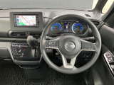 統一感のある広々とした運転席回り