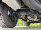 お車を安心してお乗りいただく為には、足回りの定期点検が欠かせません。サービスサポート(有償保証)では無料点検もご提供しており、安心のカーライフをお過ごしいただけるサポート体制が整っています。