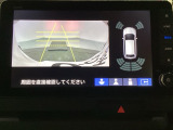 バックでの車庫入れも安心です!リアカメラが付いているバックモニター付のナビを装備しております。バンパーについているソナーや、操作線もついており距離感も画面から確認できます。